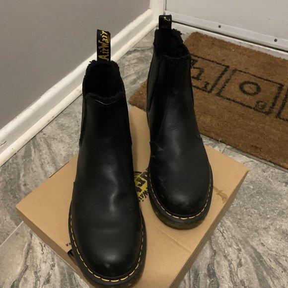 Dr. Martens 2976 Blizzard WP Chelsea Boots Size 11 - Picture 2 of 3